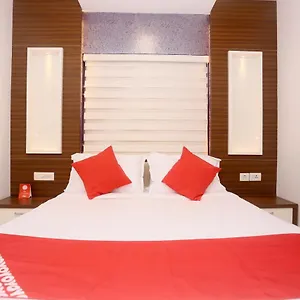 Ambalath Maple Leaves 3* Guruvayur