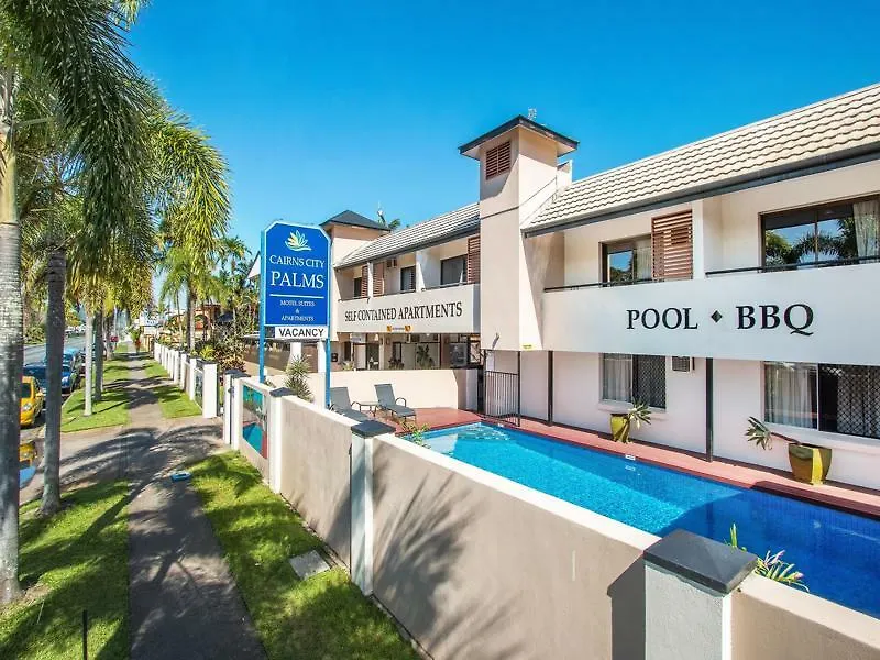 Cairns City Palms